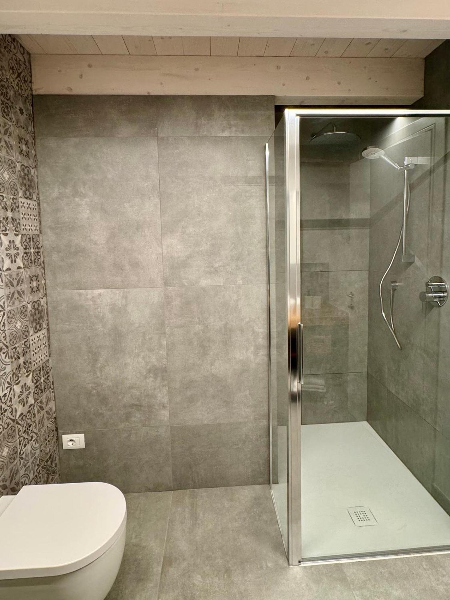 Eco Garda Hill Apartment เทนโน ภายนอก รูปภาพ