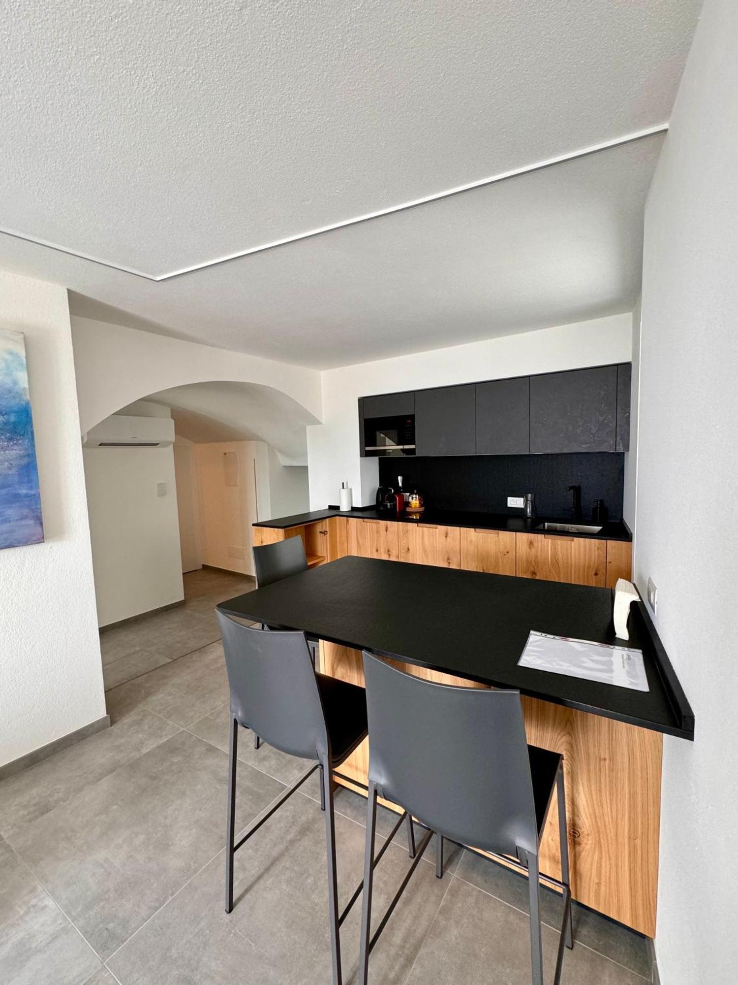 Eco Garda Hill Apartment เทนโน ภายนอก รูปภาพ