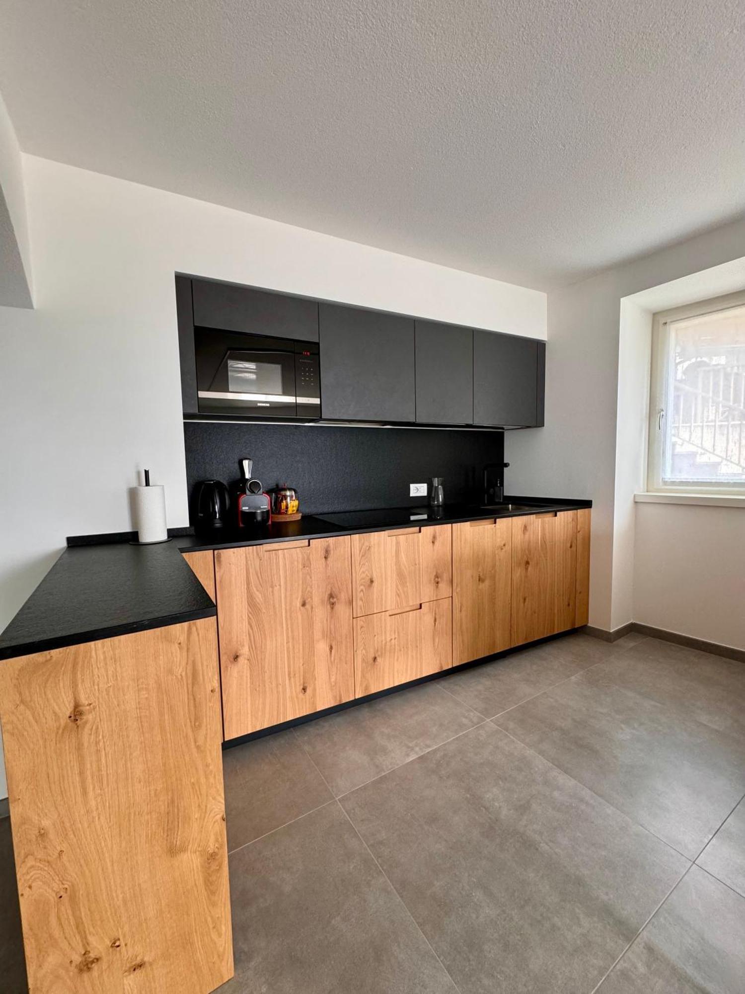 Eco Garda Hill Apartment เทนโน ภายนอก รูปภาพ